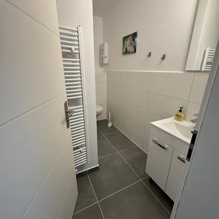 Apartamento Fc-apartmenthaus Mit Grossem Garten Und Pkw Stellflaechen