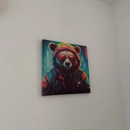 Fc-apartmenthaus Mit Grossem Garten Und Pkw Stellflaechen Lägenhet *