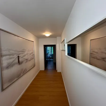 Apartamento Fc-apartmenthaus Mit Grossem Garten Und Pkw Stellflaechen Falkensee