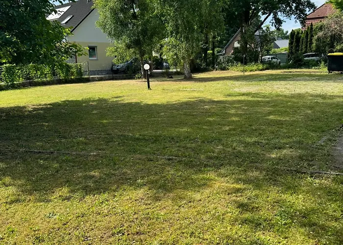 Fc-apartmenthaus Mit Grossem Garten Und Pkw Stellflaechen *